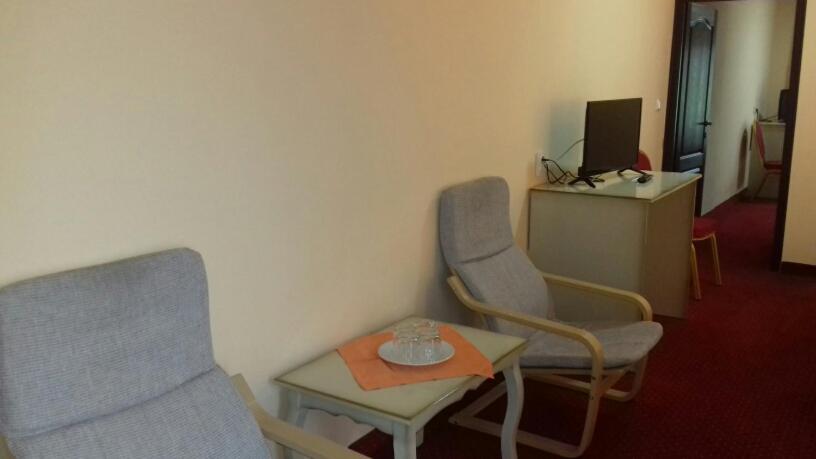2 Bedroom Apartment, Camves Inn