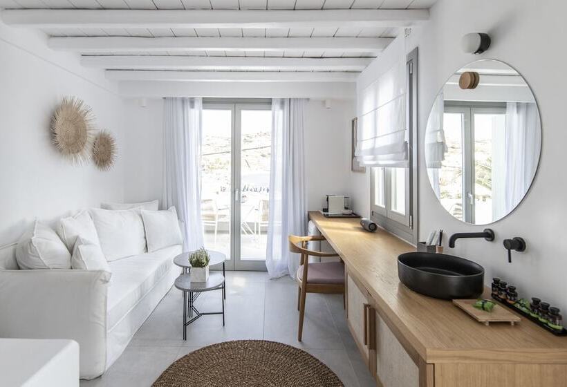 Cameră Superioară cu Vedere spre Mare, Adorno Beach Hotel And Suites