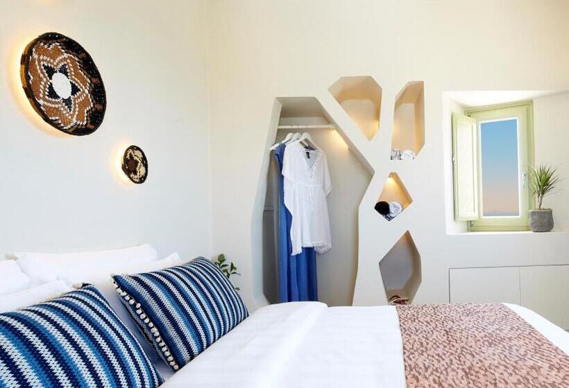جناح سوبيريور مطل علي البحر, Aeon Suites  Adults Only