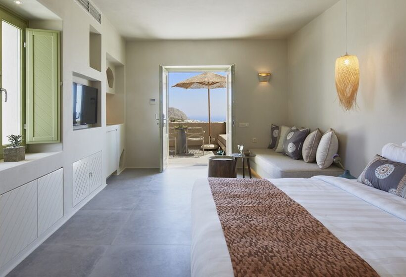 جناح سوبيريور مطل علي البحر, Aeon Suites  Adults Only