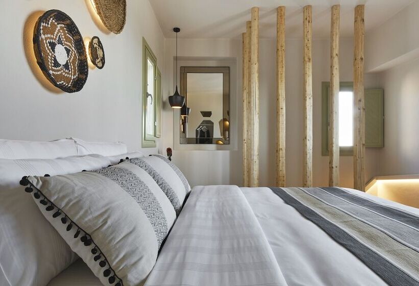 جناح سوبيريور مطل علي البحر, Aeon Suites  Adults Only