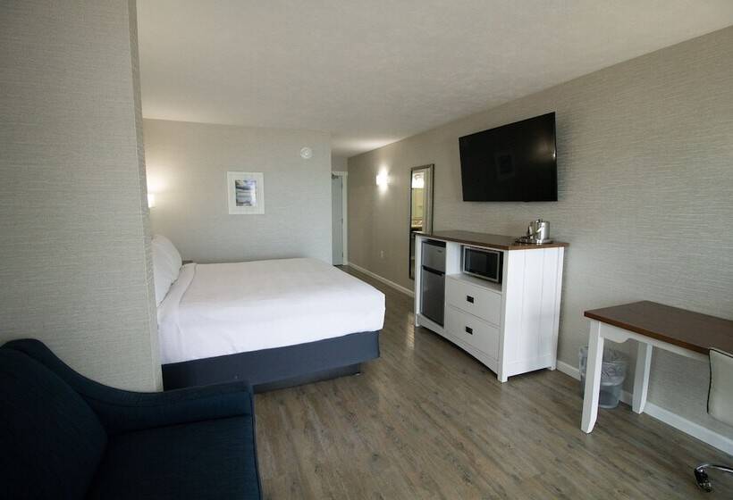 Номер Deluxe Вид на Озеро, The Baywatch Resort