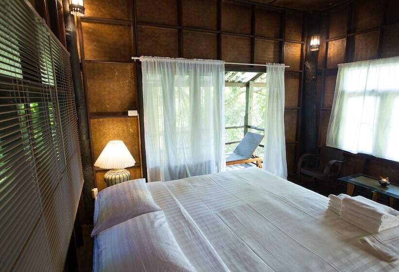 Бунгало Стандарт, Baan Suphanbhum   Teddu Inn Maekampong