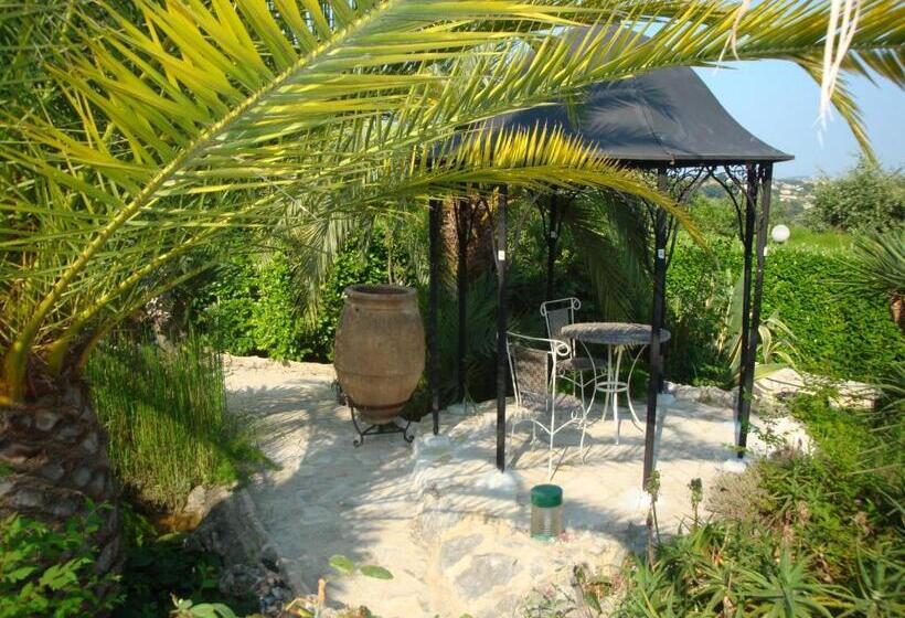 스위트 킹사이즈 침대, La Bergerie B&b