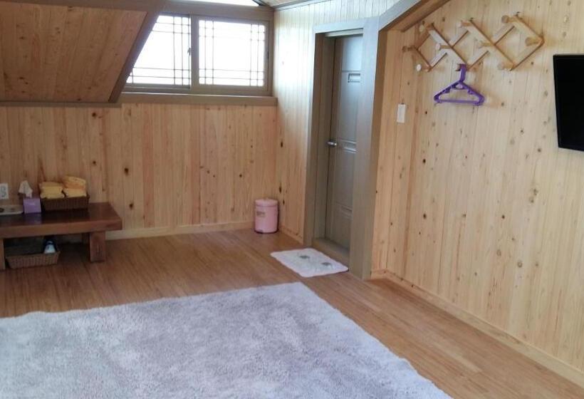 اتاق سوپریور, Bangdigareum B&b