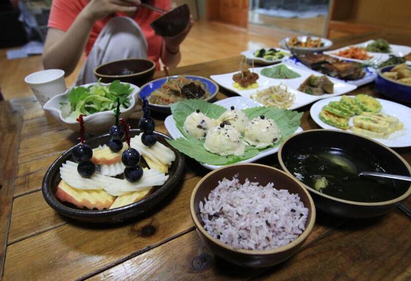 تختخواب در اتاق مشترک, Bangdigareum B&b