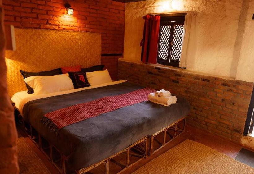 اتاق لوکس, Hira Guest House