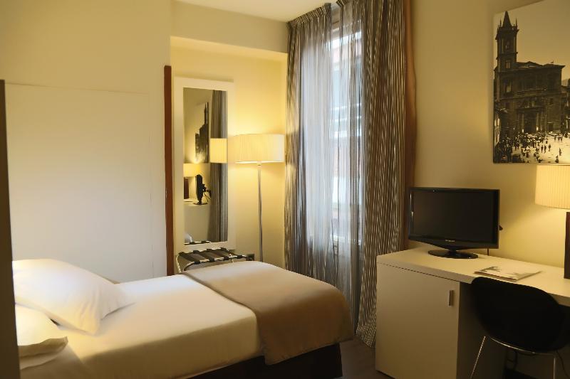 اتاق استاندارد یک نفره, Gran Hotel España