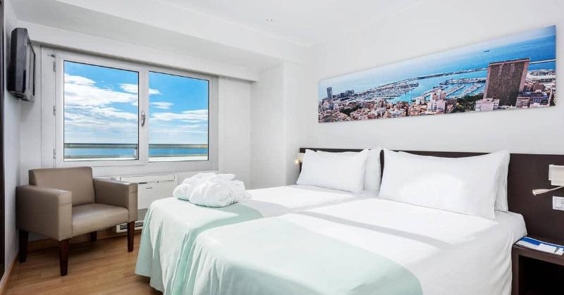주니어 스위트, Alicante Gran Sol Affiliated By Meliá