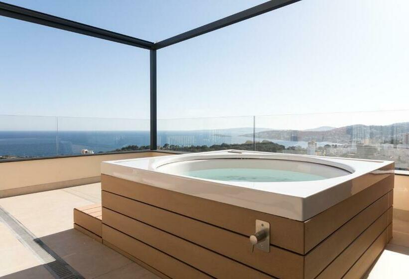 سوئیت رویال, Gpro Valparaiso Palace & Spa