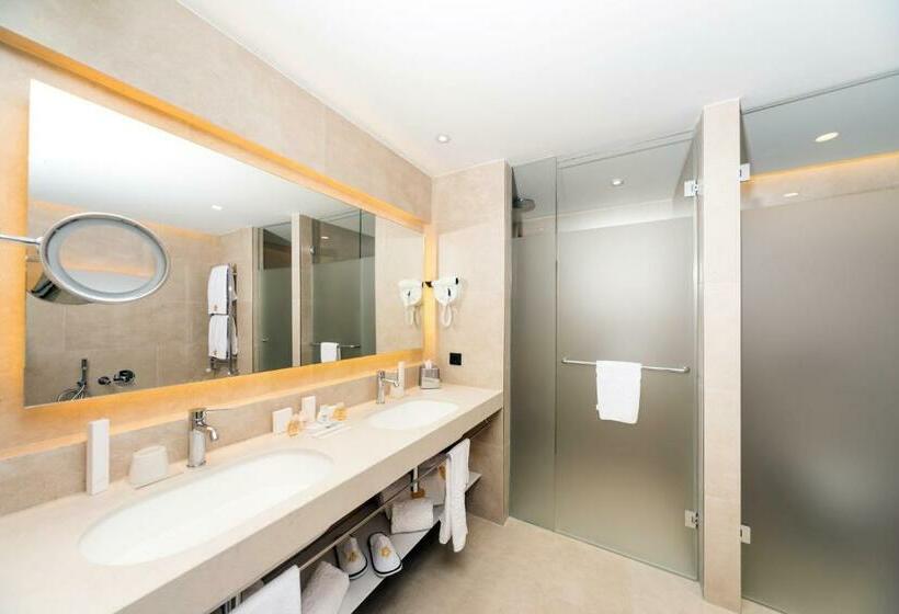 سوئیت رویال, Gpro Valparaiso Palace & Spa