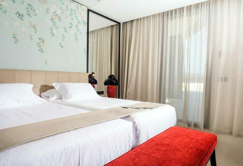 سوئیت رویال, Gpro Valparaiso Palace & Spa