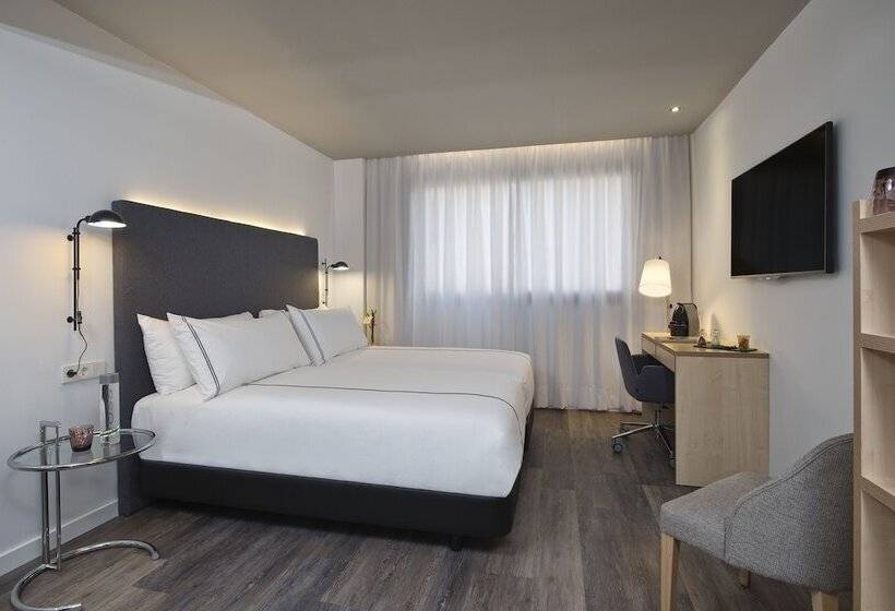 Quarto Premium, Innside by Meliá Palma Center