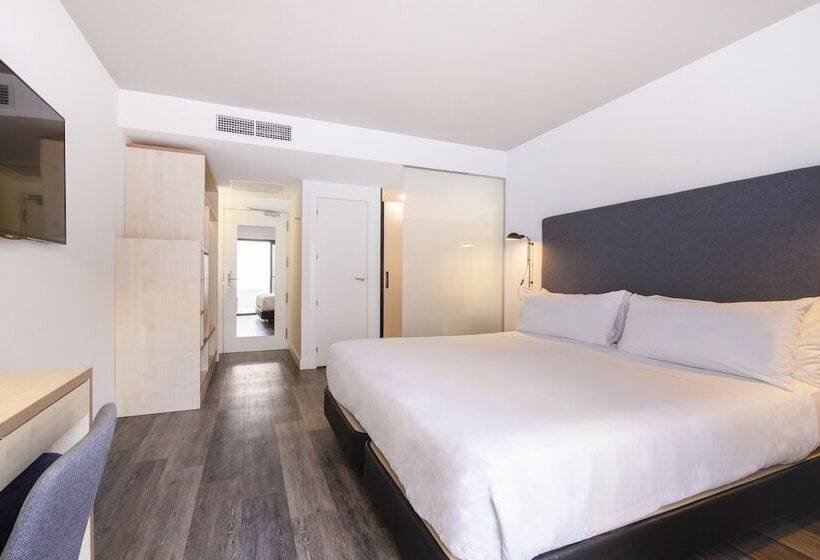 Номер Премиум, Innside by Meliá Palma Center
