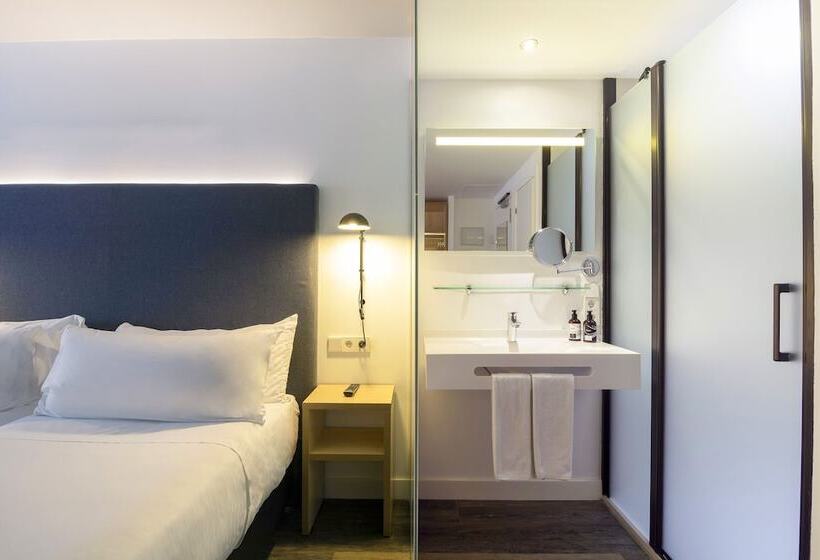 프리미엄 룸, Innside by Meliá Palma Center