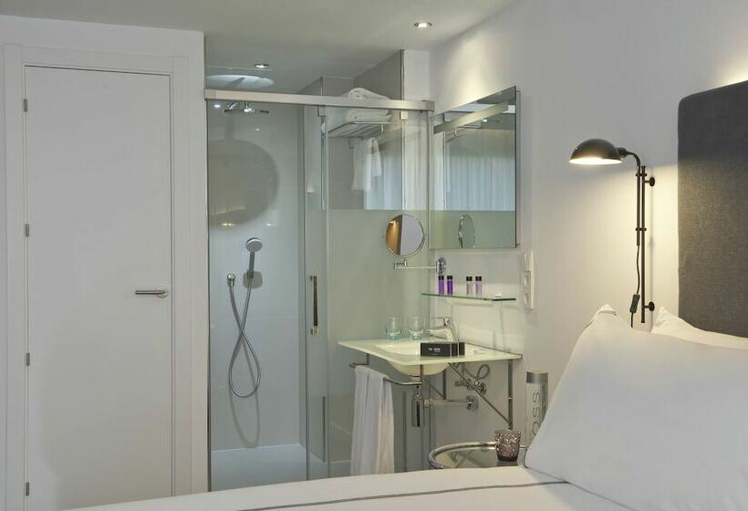 Quarto Estandar, Innside by Meliá Palma Center