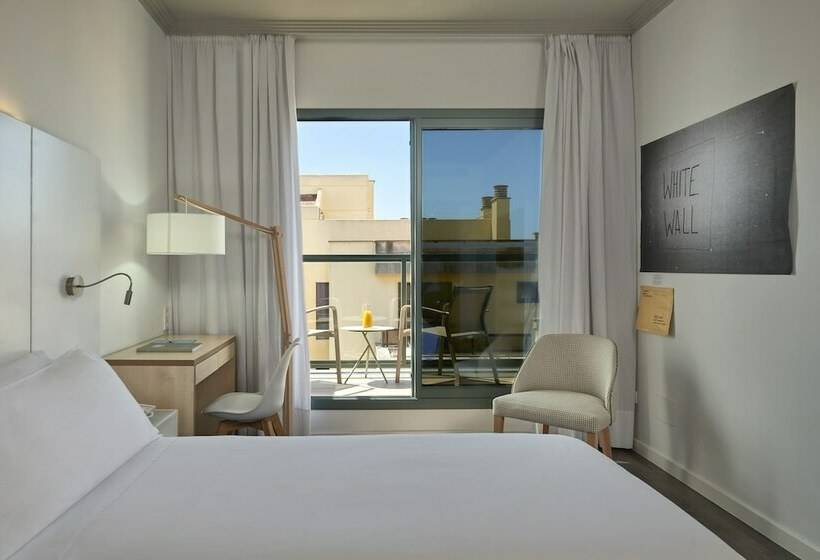 Quarto Estandar, Innside by Meliá Palma Center
