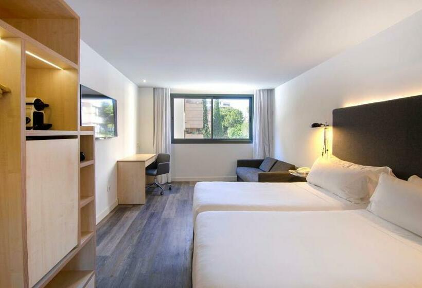Quarto Superior, Innside by Meliá Palma Center
