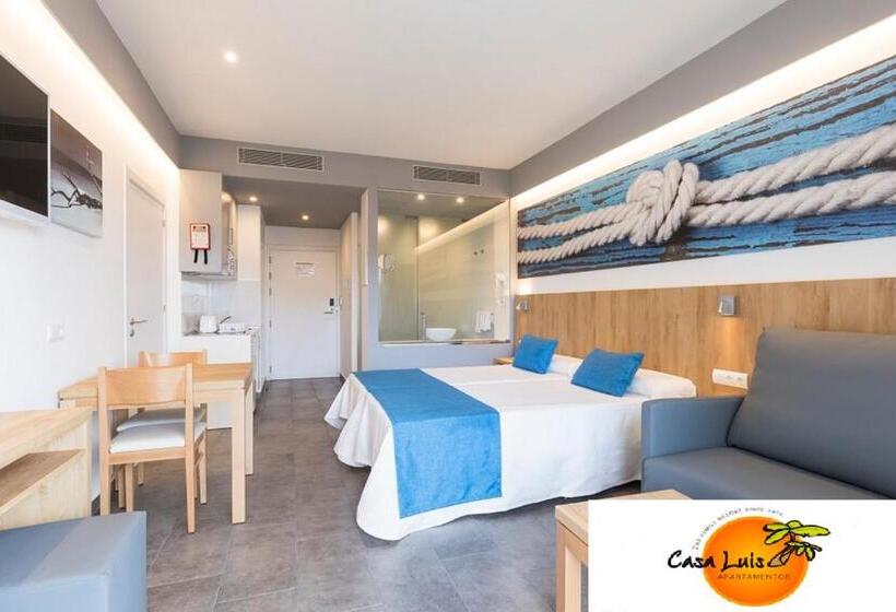 スーペリアスタジオ, Casa Luis Apartments