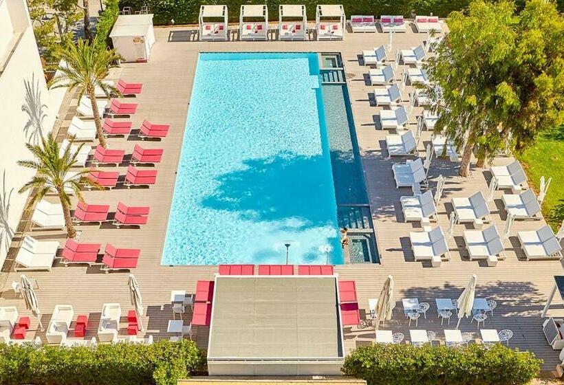 سوییت جونیور با چشم‌انداز استخر, Astoria Playa Adults Only 4 Sup