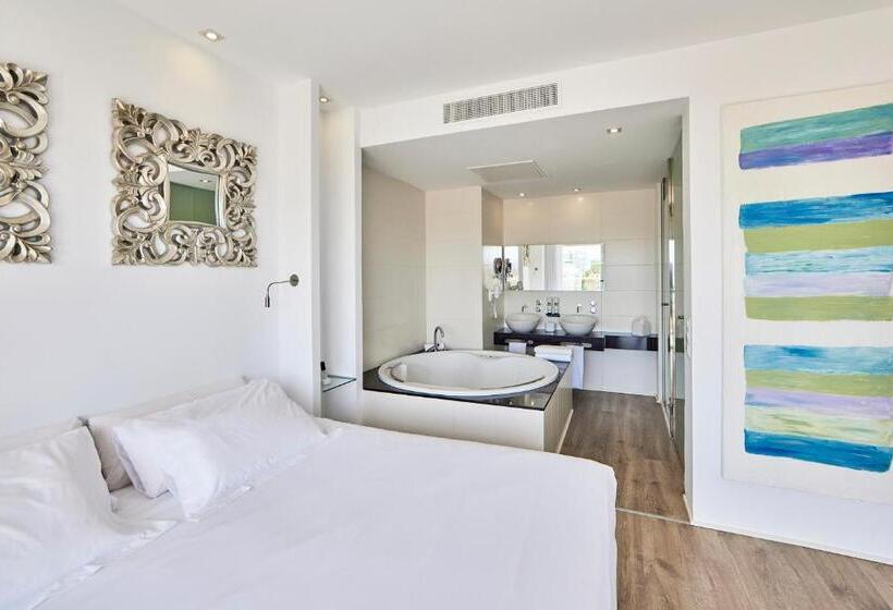 سوییت جونیور لوکس, Astoria Playa Adults Only 4 Sup