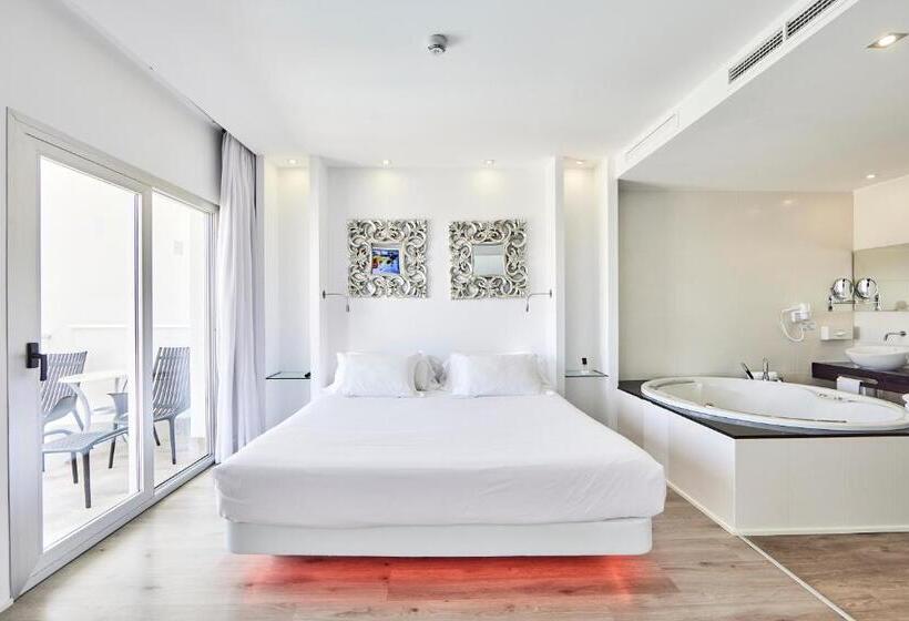 سوییت جونیور با چشم‌انداز استخر, Astoria Playa Adults Only 4 Sup