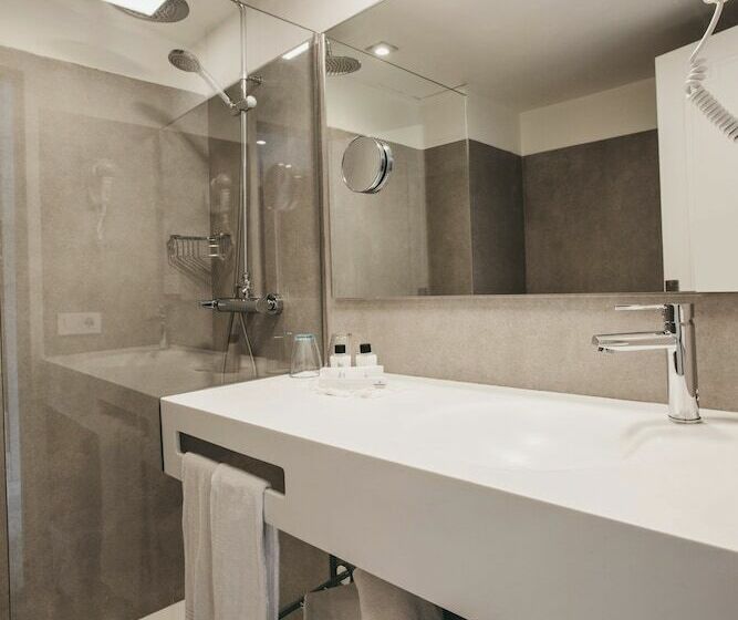 Номер Superior Вид на Море, Minura Cala Galdana & Apartamentos D Aljandar