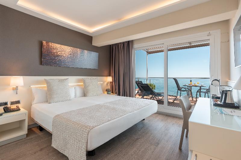 Habitació Superior, Calipolis
