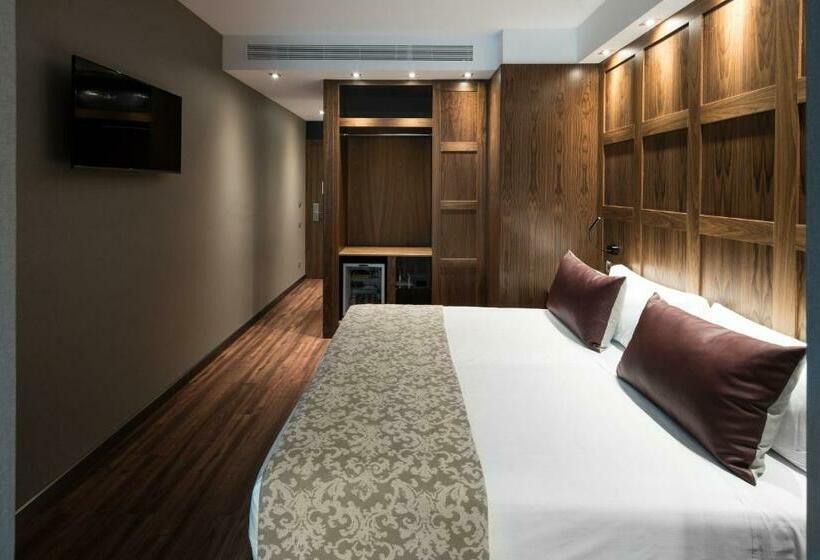 Номер Executive, Catalonia Plaza Catalunya