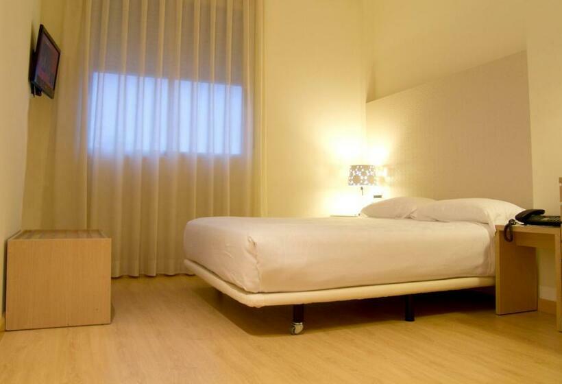 Habitación Estándar Adaptada para Discapacitados, Checkin Valencia Ciscar