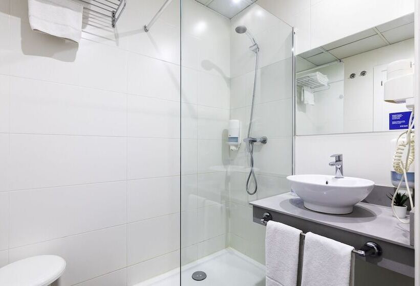 اتاق استاندارد, Sweet Hotel Renasa