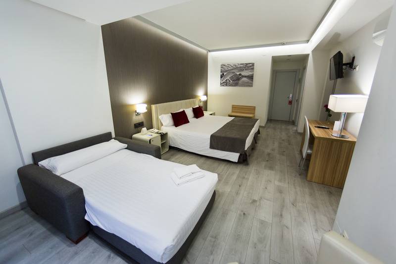 غرفة قياسية ثلاثية, Sweet Hotel Renasa