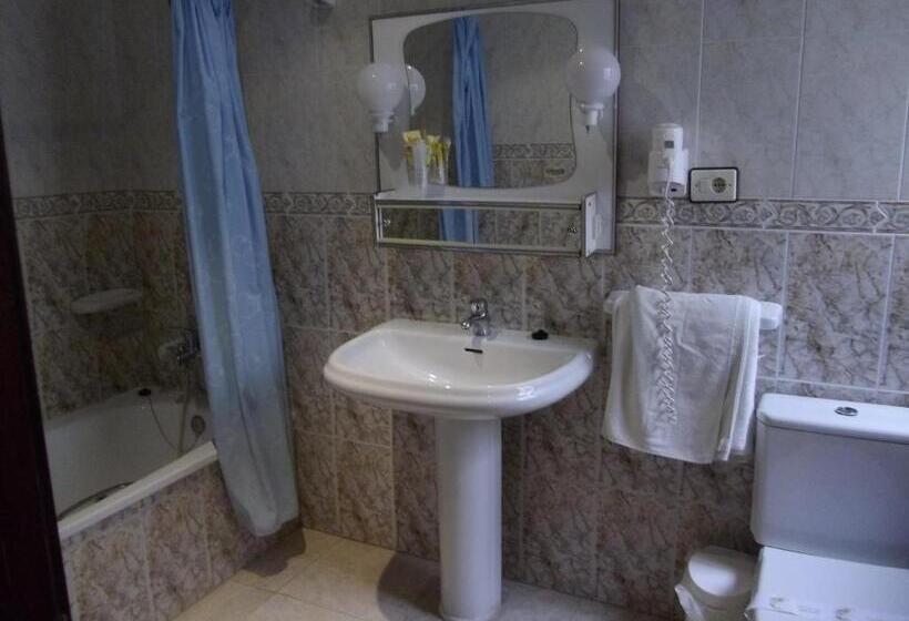 سوییت جونیور, Sacratif