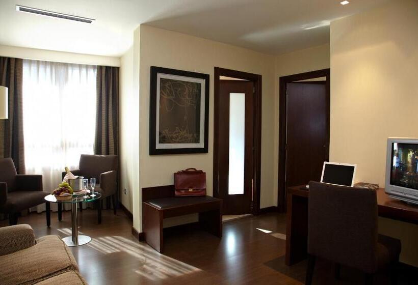 سوییت جونیور, Coia De Vigo