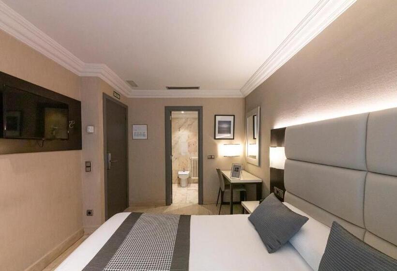 Номер Стандарт с Балконом, Habitus Hotel Europa