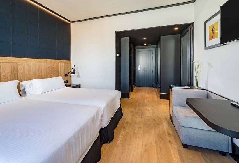 اتاق استاندارد, H10 Puerta de Alcalá