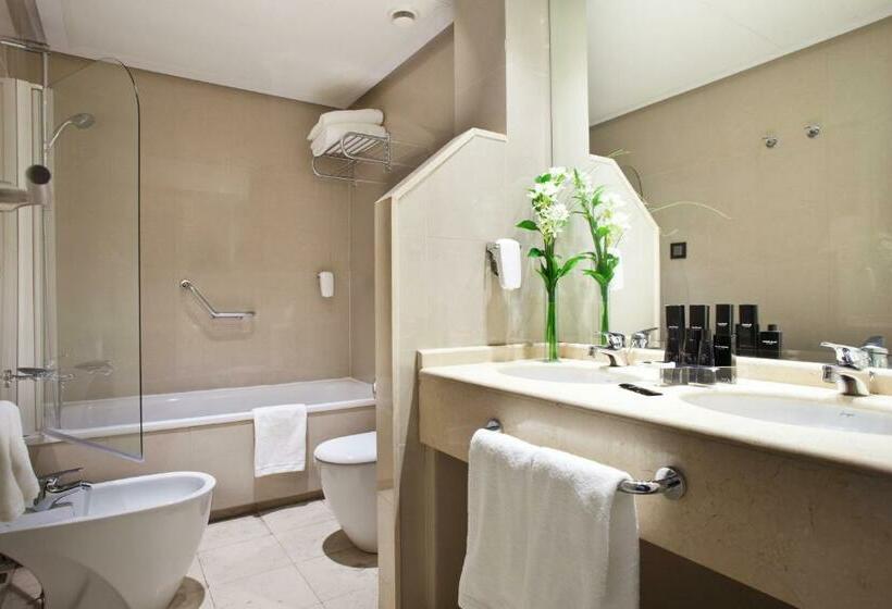 اتاق لوکس با تخت بزرگ, Princesa Plaza Madrid