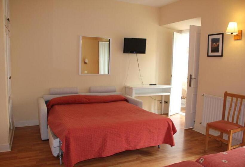 Номер Стандарт Трехместный, Eco Hotel Mundaka