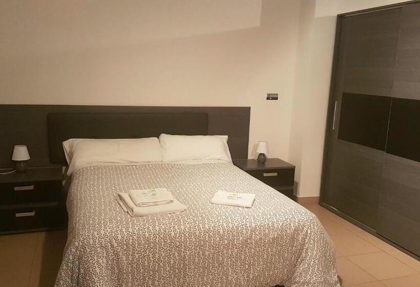 Family Suite, Avenida Del Sotillo