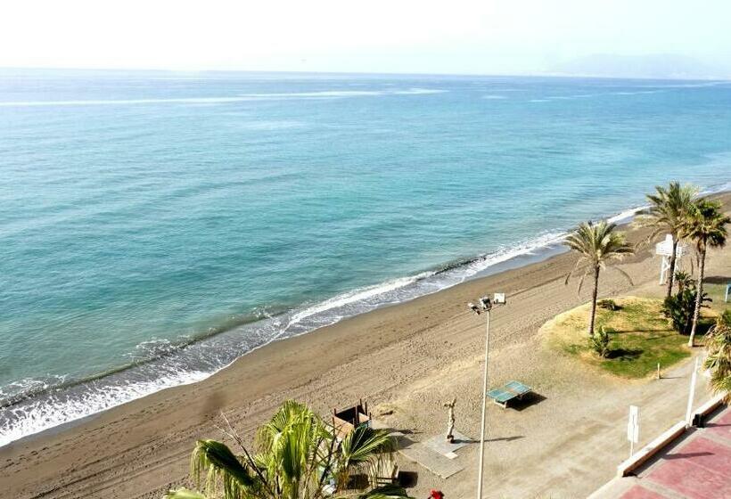 اتاق استاندارد با چشم‌انداز دریا, Fay Victoria Beach