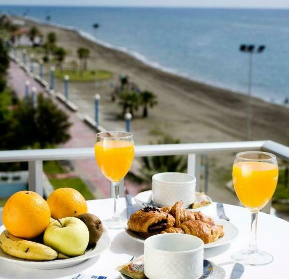 اتاق استاندارد با چشم‌انداز دریا, Fay Victoria Beach