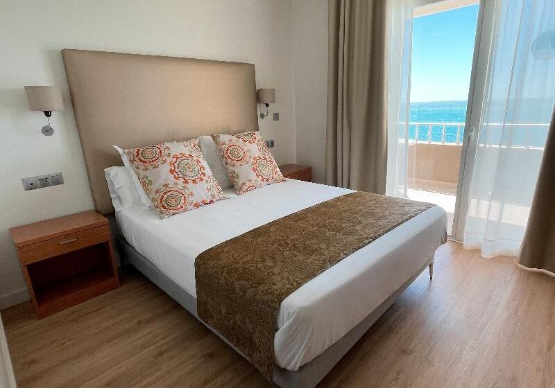 اتاق استاندارد با چشم‌انداز دریا, Fay Victoria Beach