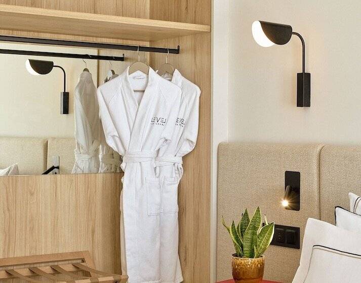 スタンダードルーム, Meliá Lloret de Mar