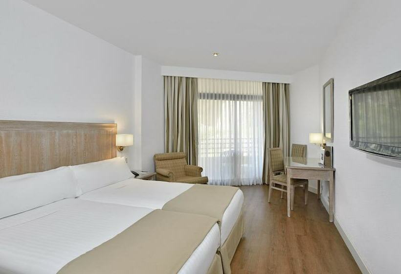 Номера Классика Нижний Этаж, Melia Costa Del Sol