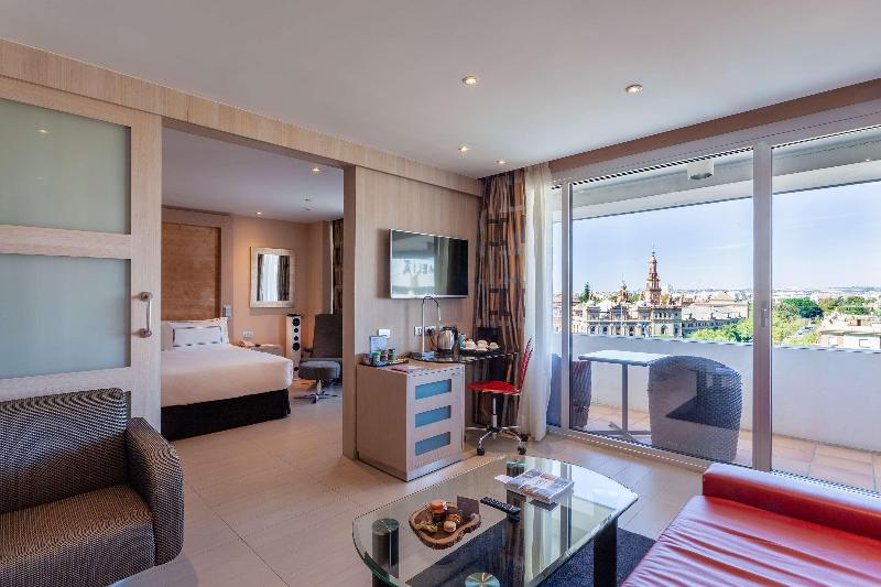 سوییت جونیور, Melia Sevilla