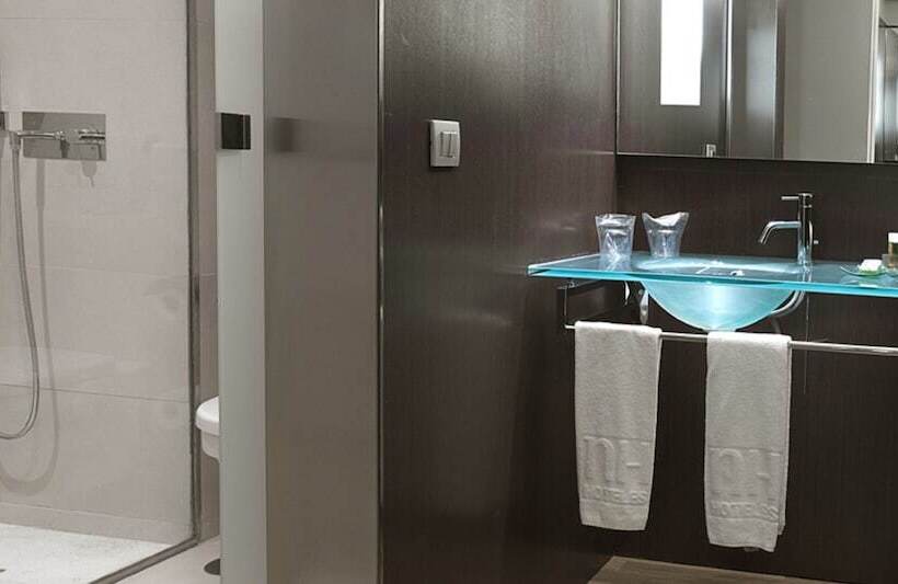 اتاق استاندارد, NH Sevilla Plaza De Armas