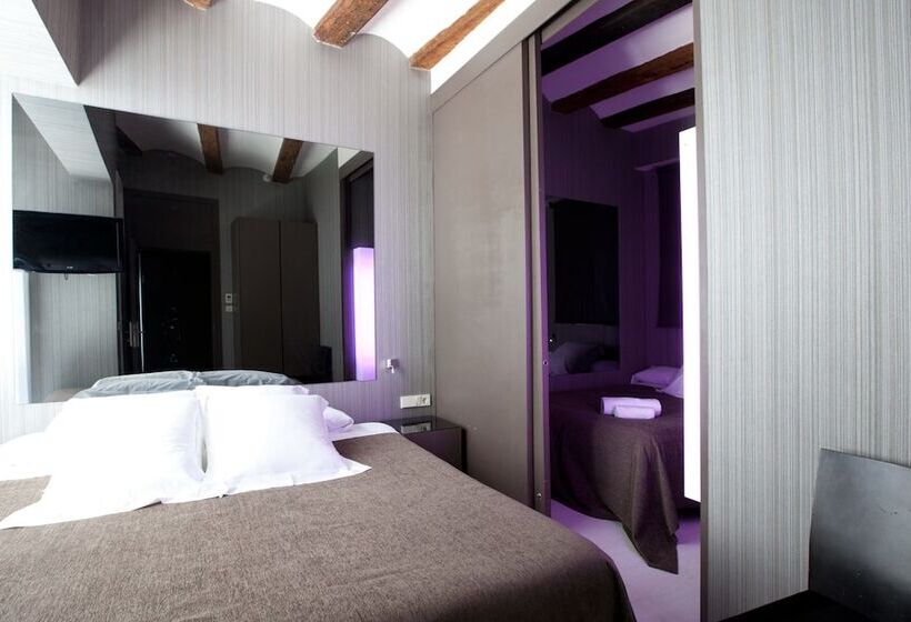 اتاق استاندارد سه نفره, Cosy Rooms Embajador