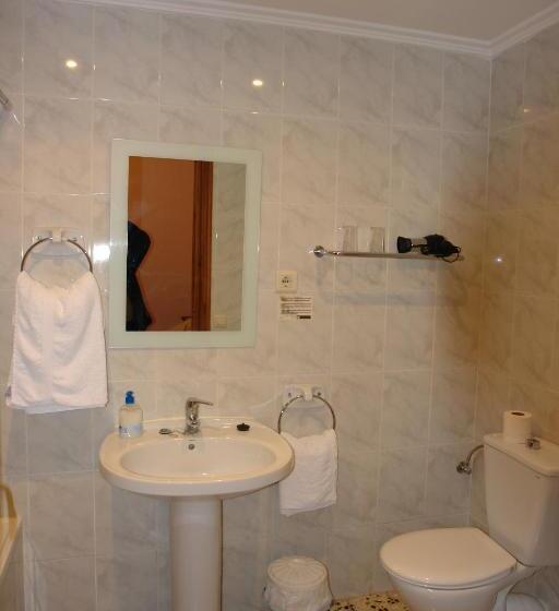 Номер Стандарт с Балконом, Hostal Populetus