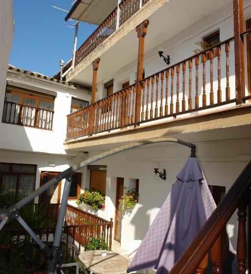 Номер Стандарт, Hostal Populetus
