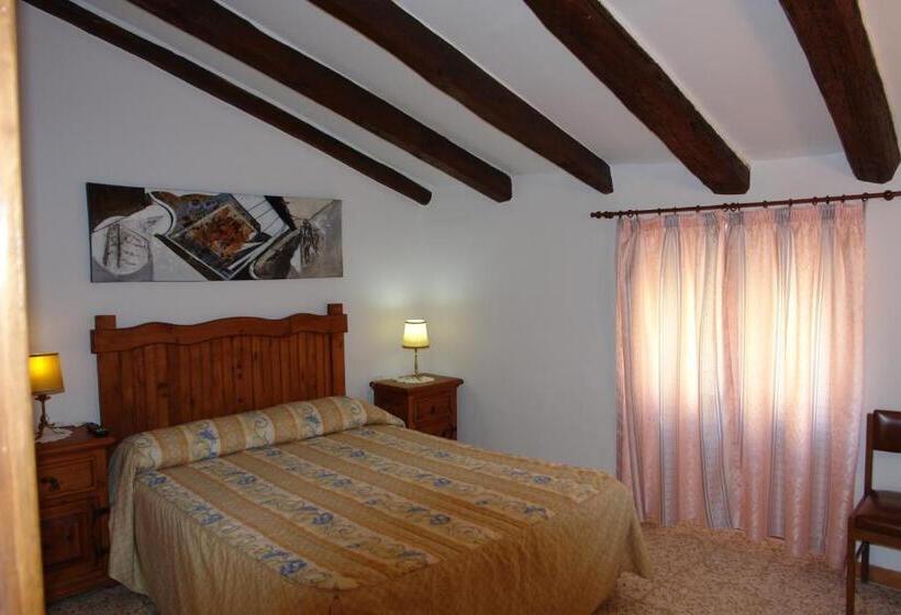 Номер Стандарт, Hostal Populetus